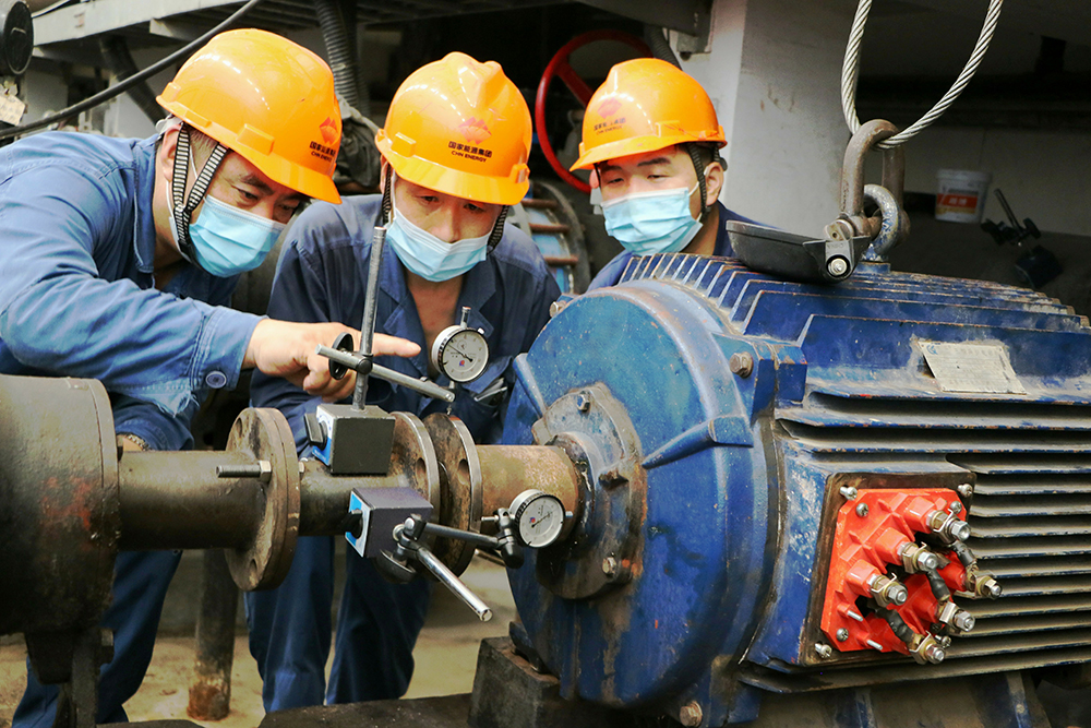 恒興發(fā)電公司汗水潤(rùn)中水“澆灌”精品工程