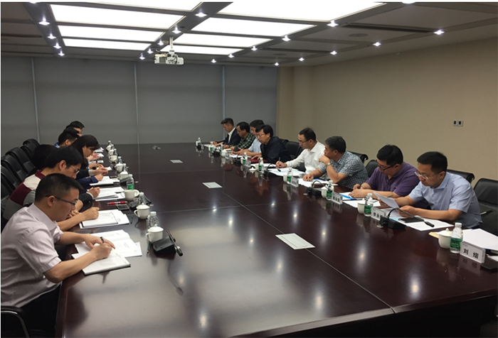 集團(tuán)公司黨委常委、副總經(jīng)理、建投能源董事長(zhǎng)米大斌陪同省能源局副局長(zhǎng)吳躍調(diào)研金上水電項(xiàng)目